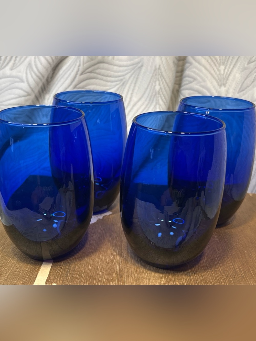 ✨ Cobalt Blue Glass Set - Picture 2 of 6
